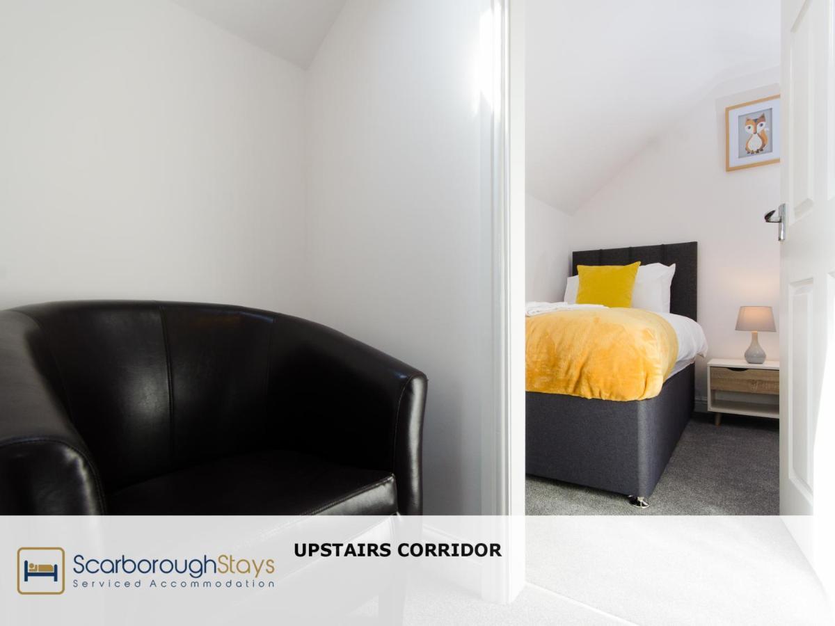Candler Lodge - 3 Bedroom Townhouse With Parking - Patio Area & Seating Scarborough Eksteriør bilde