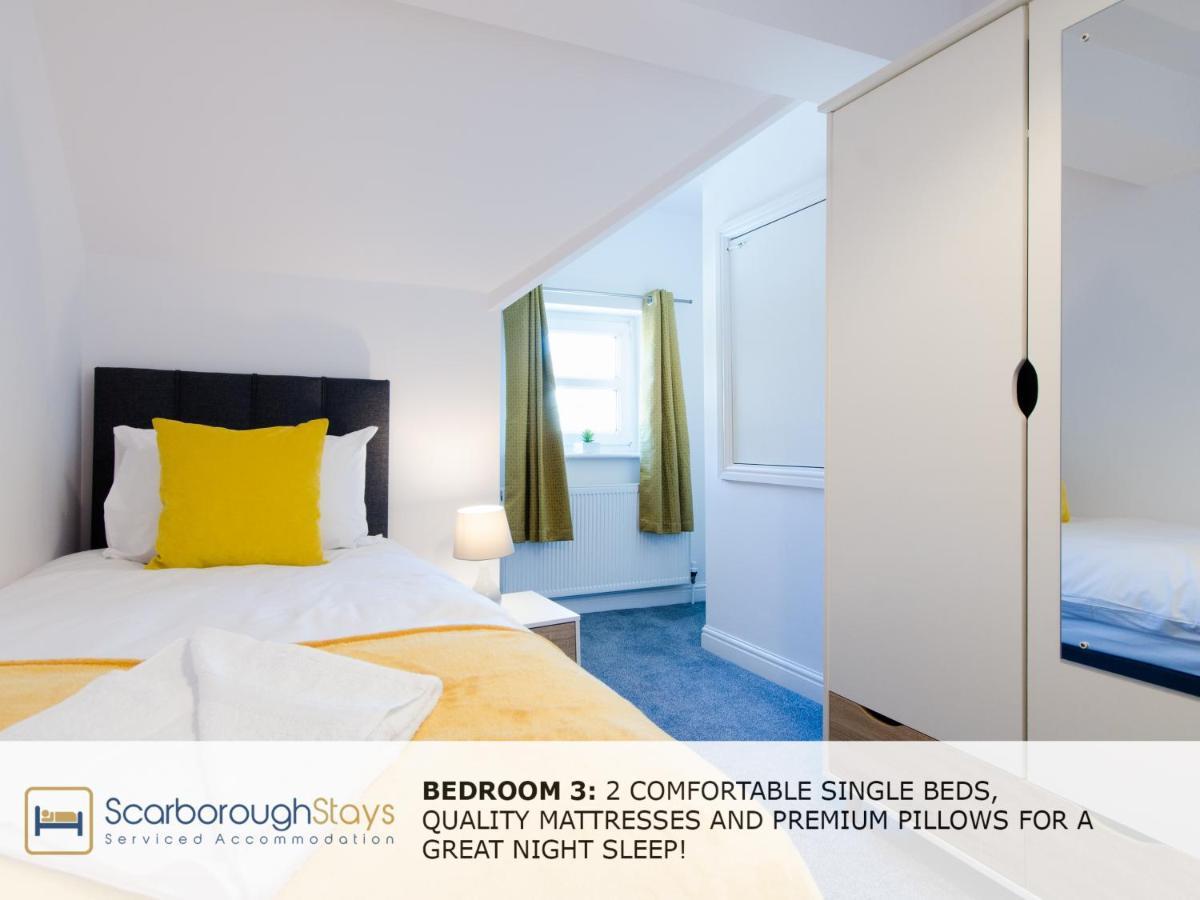 Candler Lodge - 3 Bedroom Townhouse With Parking - Patio Area & Seating Scarborough Eksteriør bilde