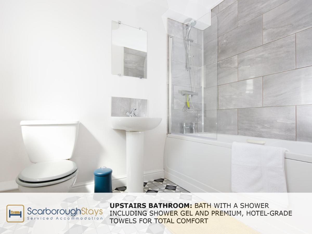 Candler Lodge - 3 Bedroom Townhouse With Parking - Patio Area & Seating Scarborough Eksteriør bilde