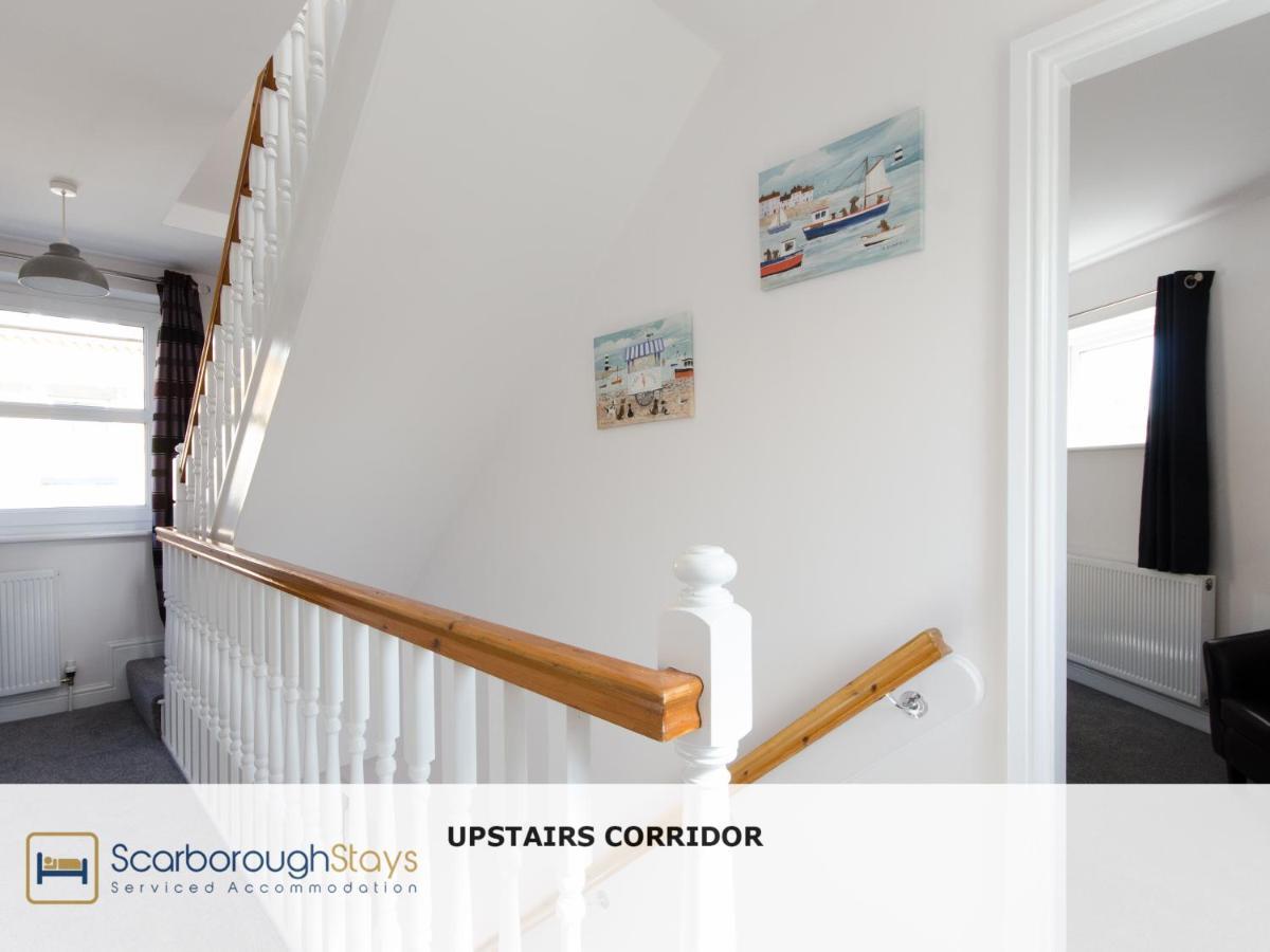 Candler Lodge - 3 Bedroom Townhouse With Parking - Patio Area & Seating Scarborough Eksteriør bilde