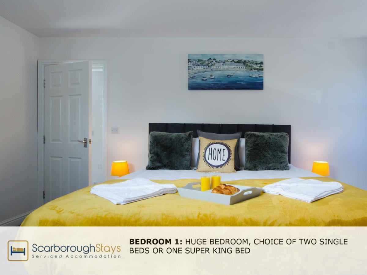 Candler Lodge - 3 Bedroom Townhouse With Parking - Patio Area & Seating Scarborough Eksteriør bilde