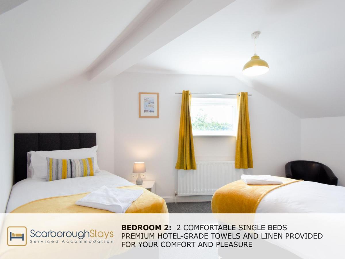Candler Lodge - 3 Bedroom Townhouse With Parking - Patio Area & Seating Scarborough Eksteriør bilde