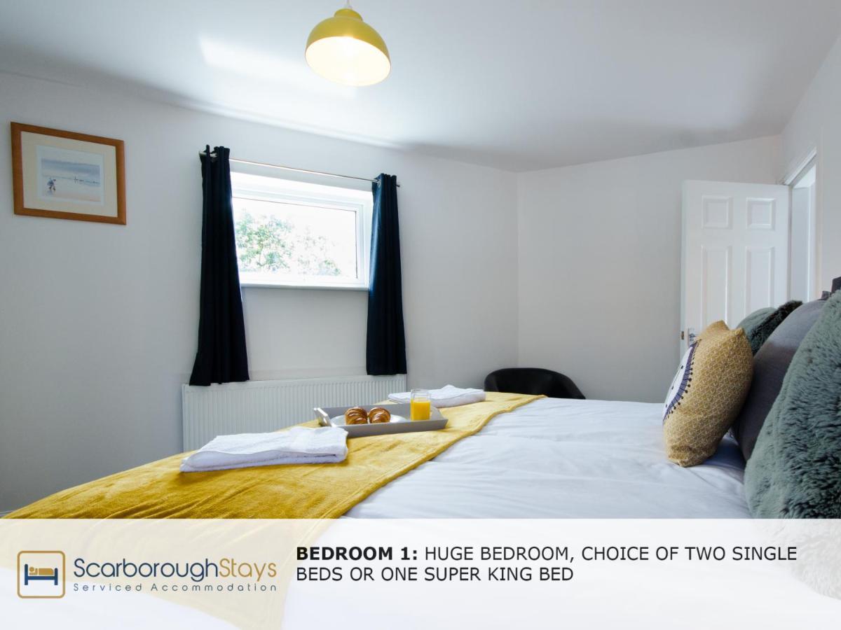 Candler Lodge - 3 Bedroom Townhouse With Parking - Patio Area & Seating Scarborough Eksteriør bilde