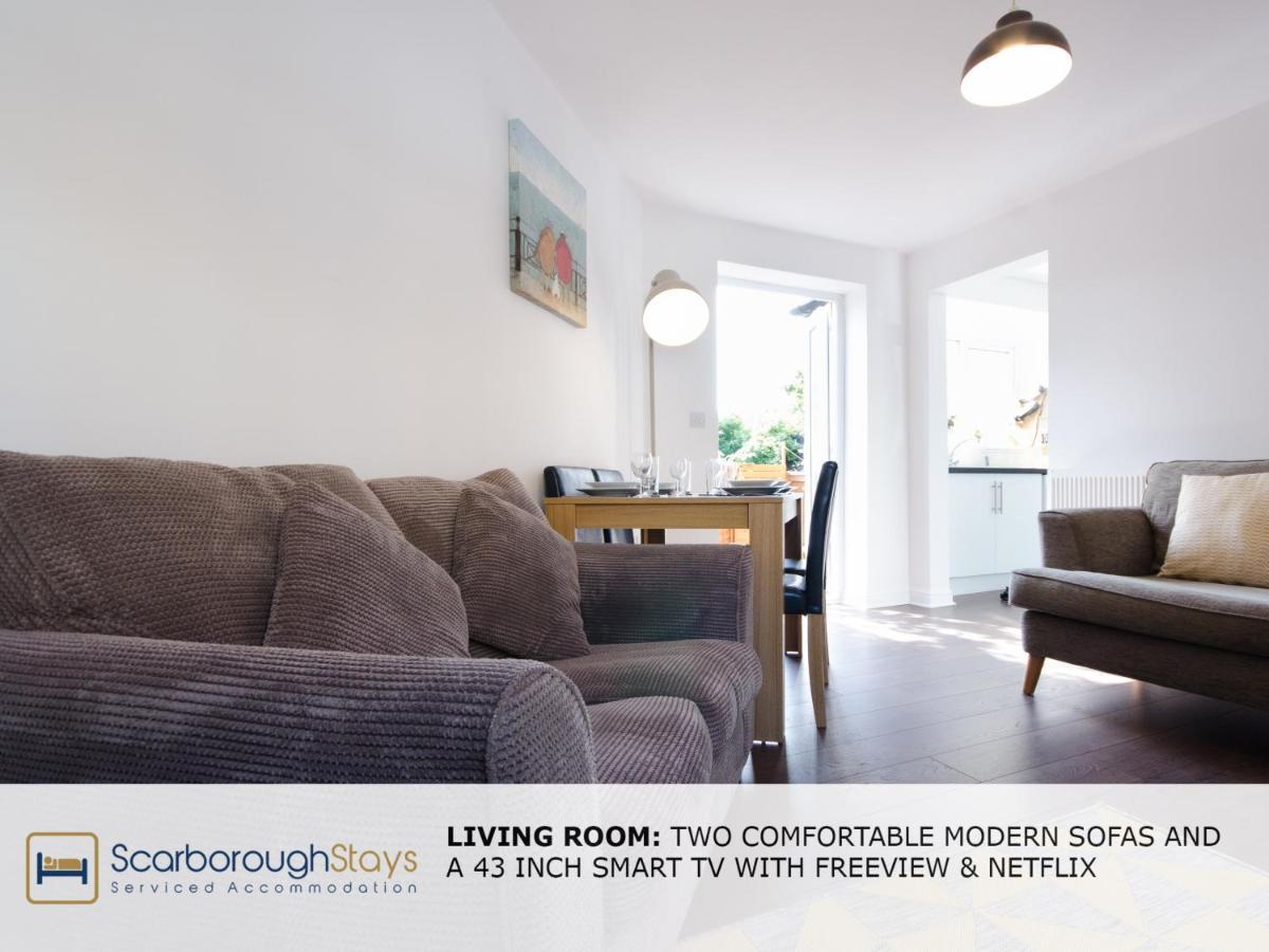 Candler Lodge - 3 Bedroom Townhouse With Parking - Patio Area & Seating Scarborough Eksteriør bilde